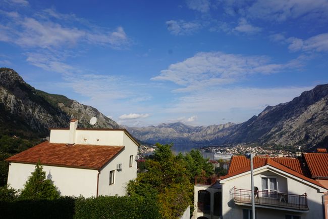 Ausblick vom Apartment nach Kotor