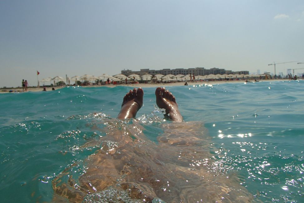 Day 8 (2015) Abu Dhabi: Saadiyat Beach - a dream in turquoise