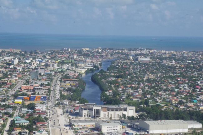 Belize: Flott blått hull