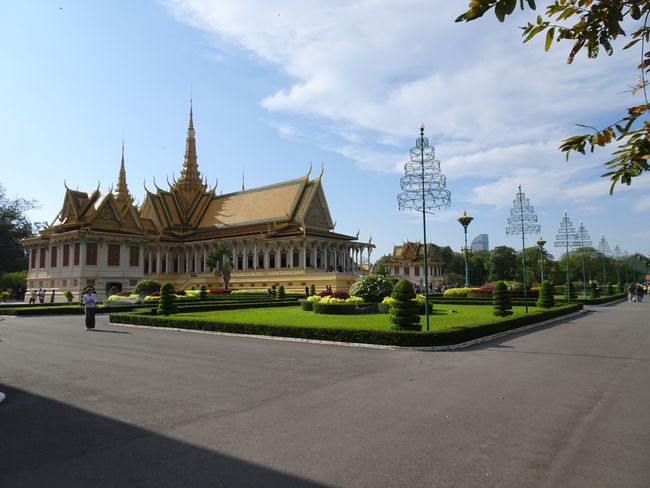 Royal to Phnom Penh
