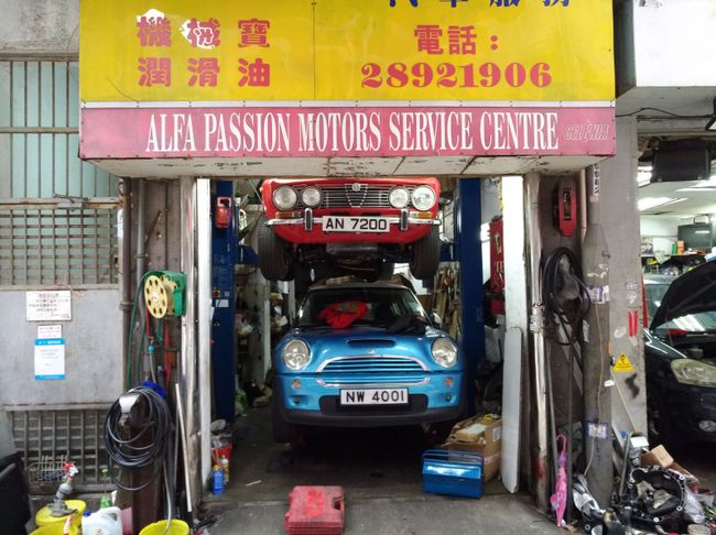 Mechanic stall in Wan Chai