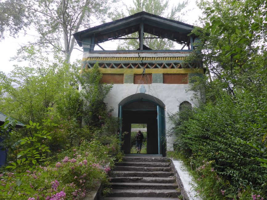 Zugang zu Mausoleum 
