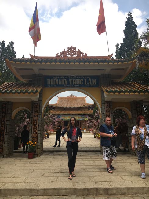 Dalat- Truc Lam Temple