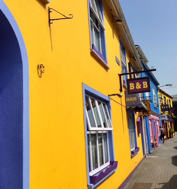 Ireland // Day 5 // Colorful houses in Kinsale IV