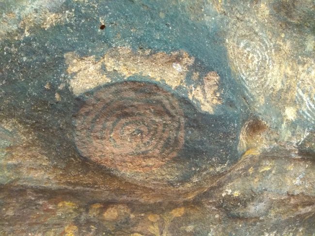 Cave paintings near Uluru 