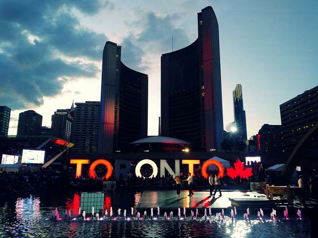 Toronto city mall by night!