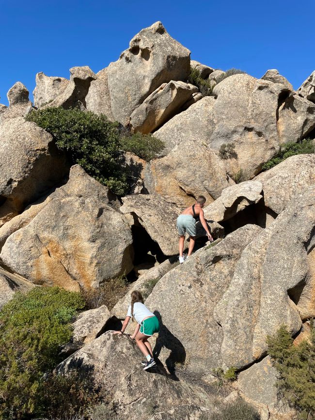 Climbing at San Pantaleo