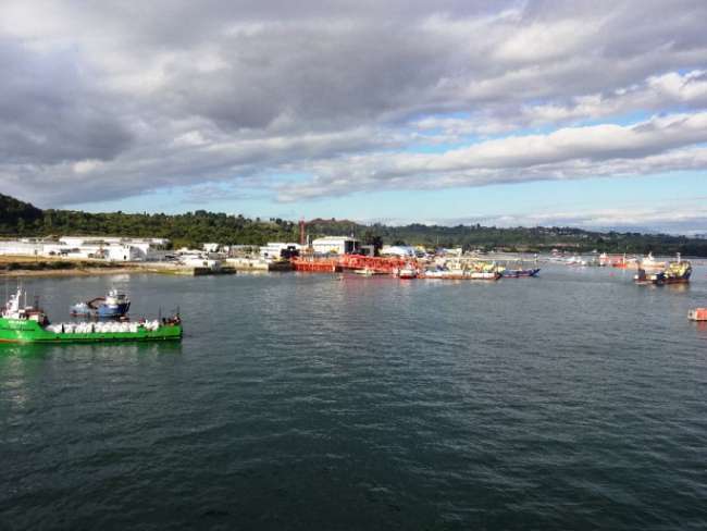 Tag in Puerto Montt and boarding