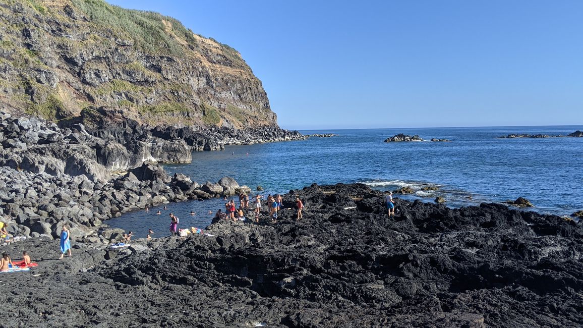 Day 10: Caldeiras hike and lava pool
