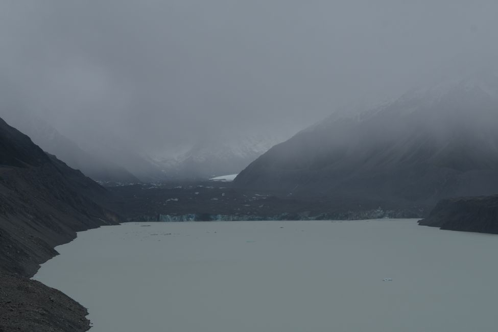 The Tasman Glacier and its Lake