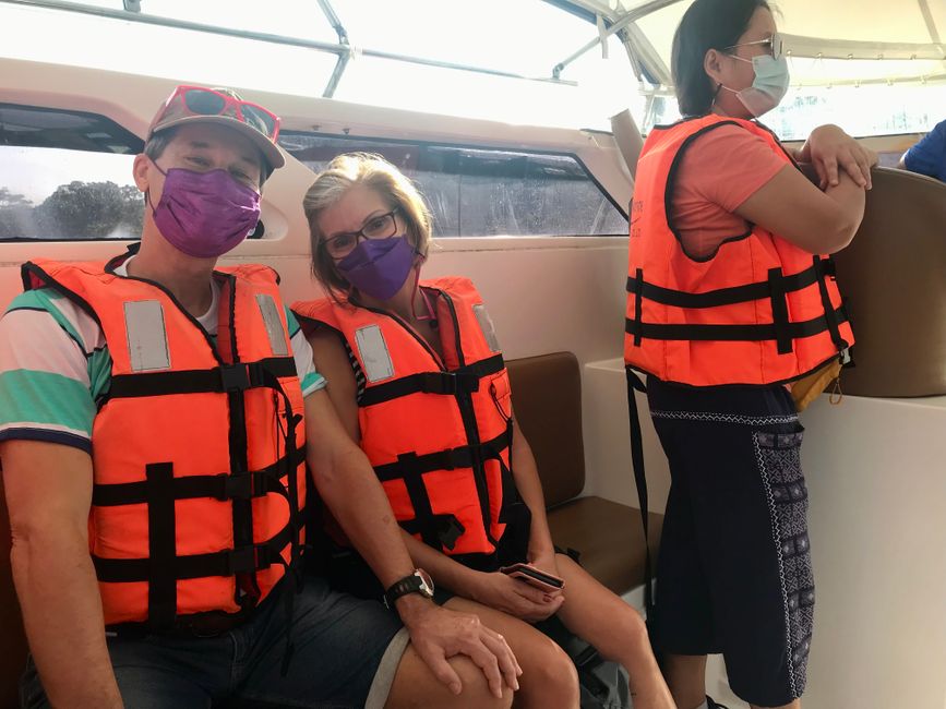 Mit dem Speed Boot von Phuket nach Phi Phi Island