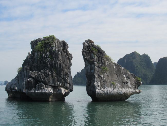 Chickenfighting Island in Halong Bay