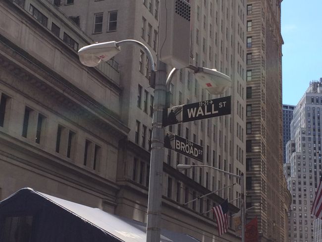 Wall Street and Central Park - Strike!