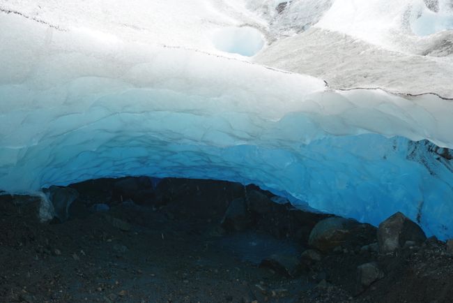 Gletscherhöhle 