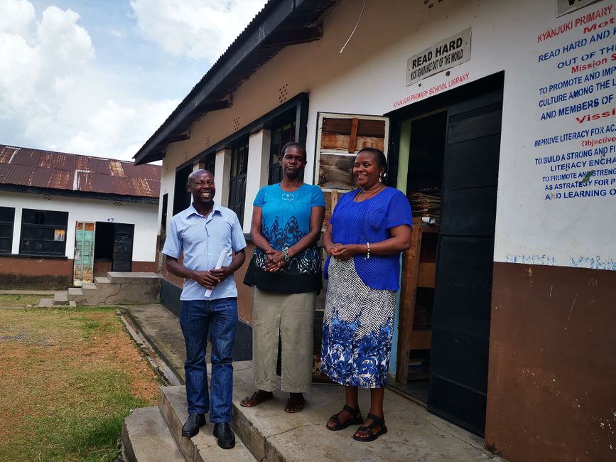 Dies 3, 22 Aprilis 2021: Kyanjuki et Kilembe in districtu Kasese - visitans Scholam Primariam Divinam Misericordiam & YVCO Bulembia Puer Development Centrum