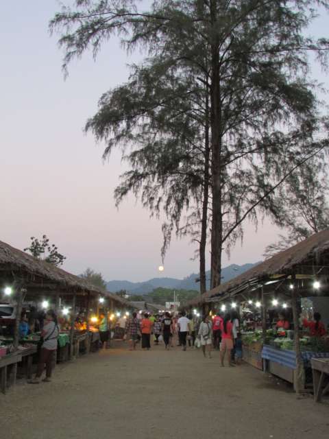 Bang Niang Night Market, Khao Lak
