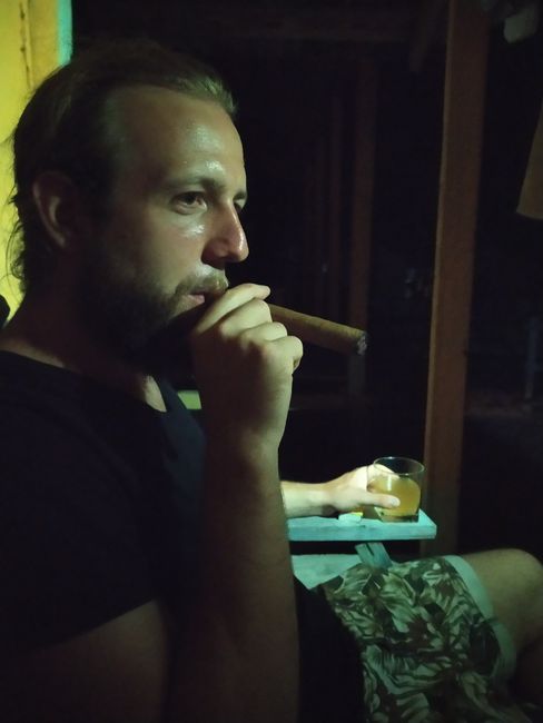 Nicaraguan cigar and Nicaraguan rum in the evening, overlooking the sea from our little terrace. That's the life :)