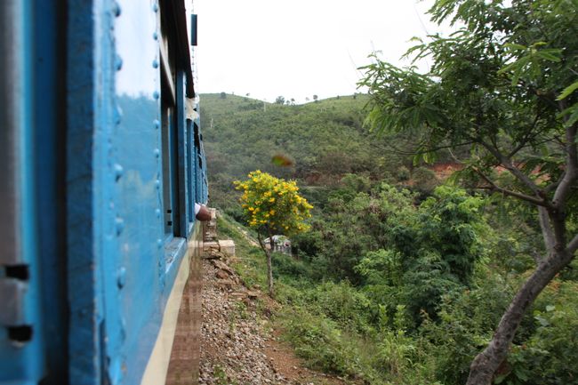 By train to Kalaw