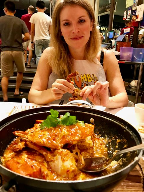 Last night in Singapore with Chili Crab