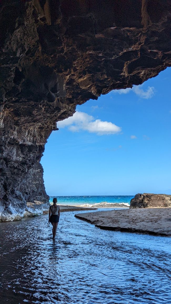 Höhle am Hanakāpī‘Ai Beach