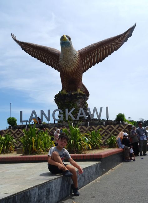 Langkawi ... or ... "the knot burst here"