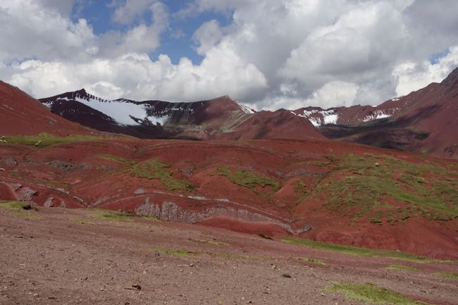 Rainbow Mountain und Red Valley
