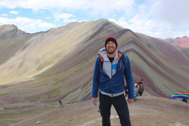 Rainbow Mountains - Between Fascination and Mass Tourism