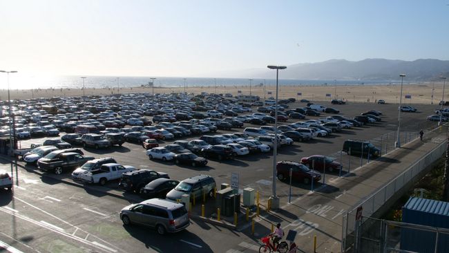Parkplatz am Santa Monica Beach