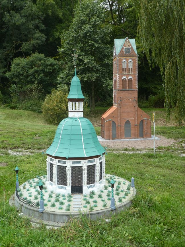 miniland MV:  Wismar (Wasserkunst und Turm St. Marien)