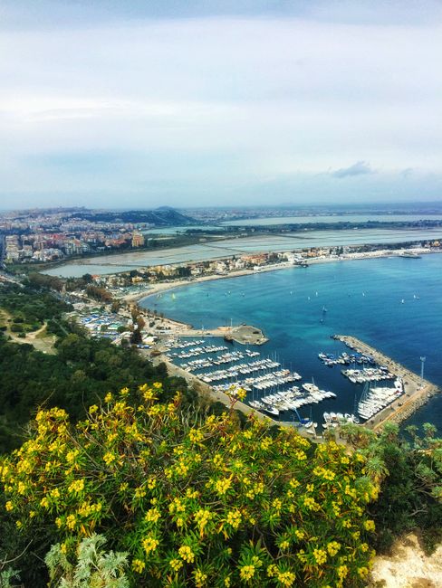 Sella del Diavolo - View of the city beach