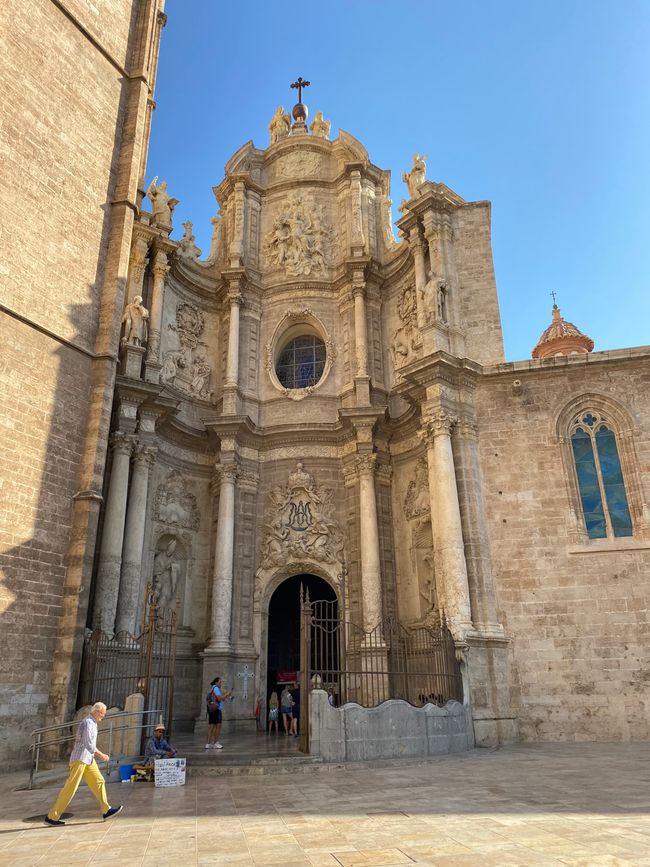 Valencia Cathedral - main entrance