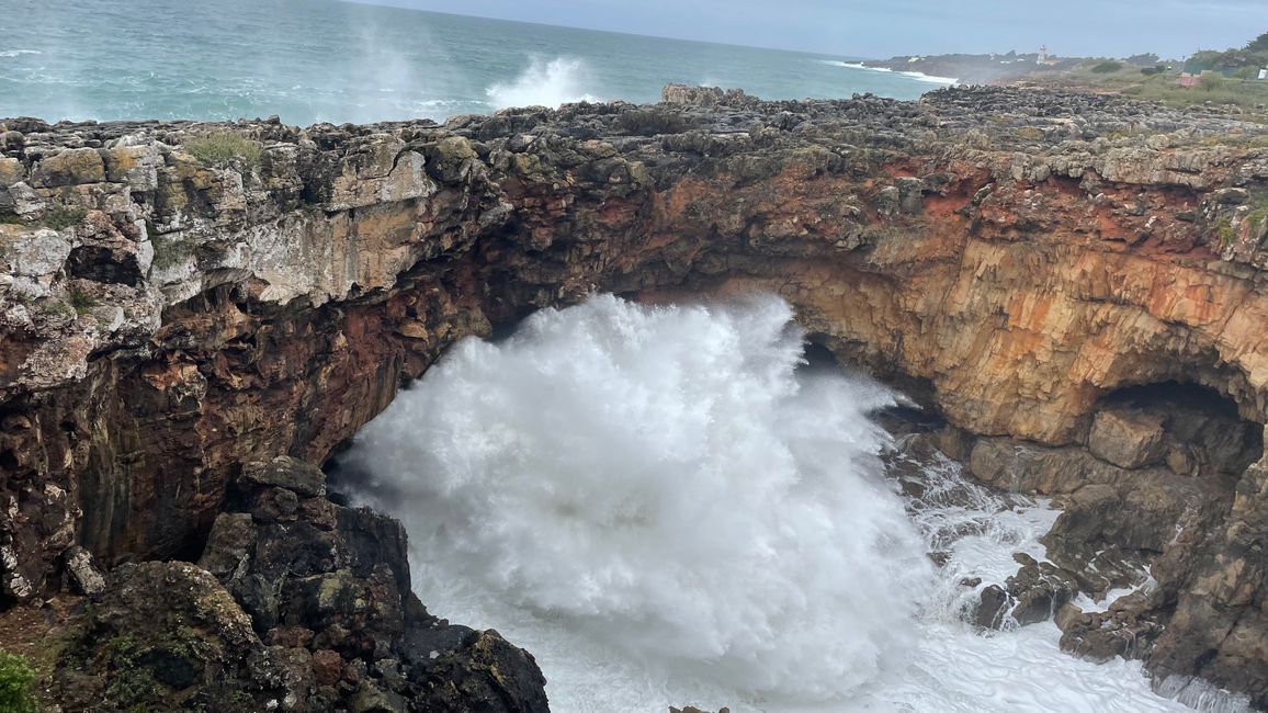 Hell's Mouth in Cascais