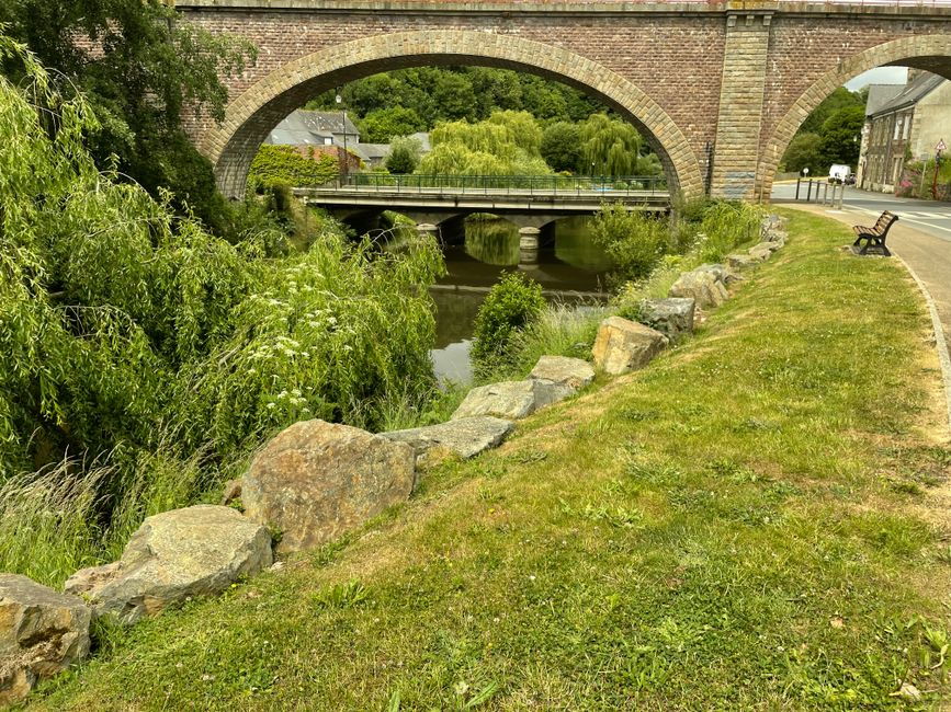 Pontrieux bedeutet Brücke über den Fluss Trieux