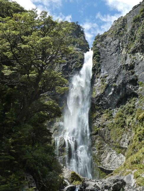 Devil's Punchbowl Wasserfall