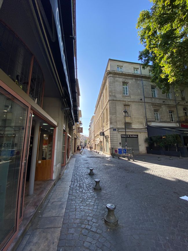 Alley in Avignon