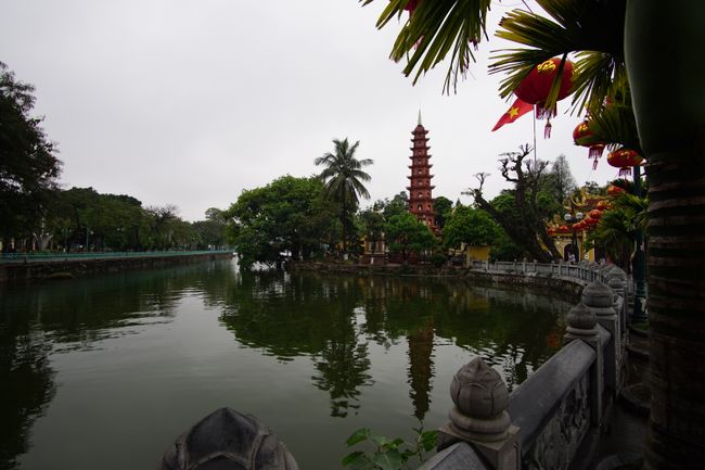 Trấn Quốc Pagode, der älteste buddhistische Tempel Hanois