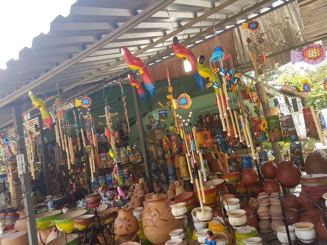 Aregua: Keramikmarkt