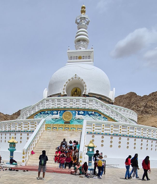 Shanti-Stupa in Leh