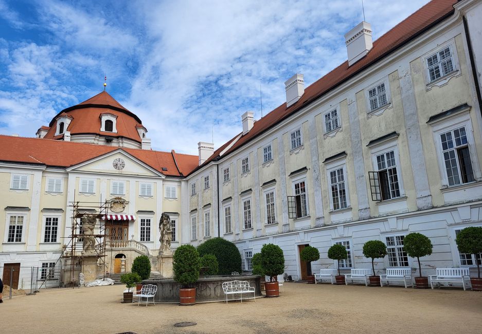 Innenhof Schloss Vranov nad Dyjí