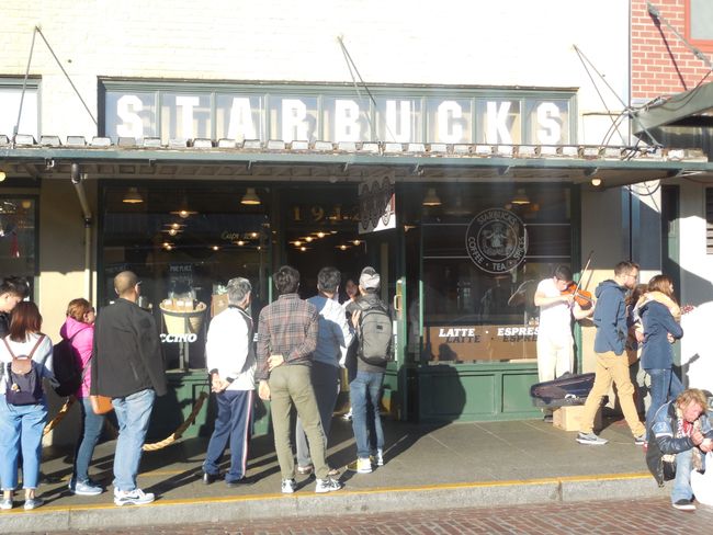 first Starbucks ever