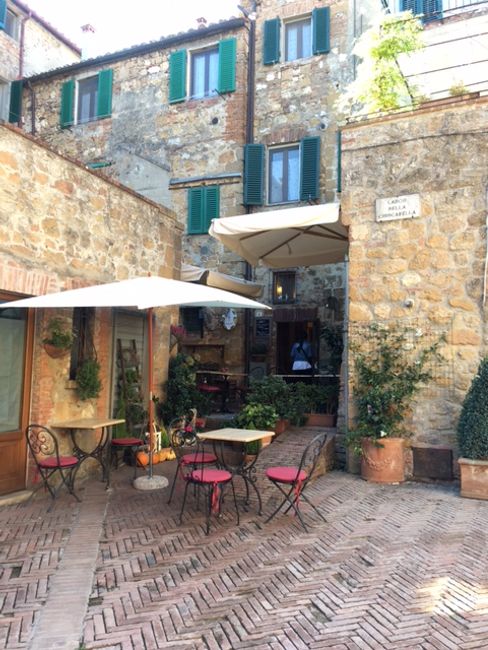 our cafe in Pienza ;)