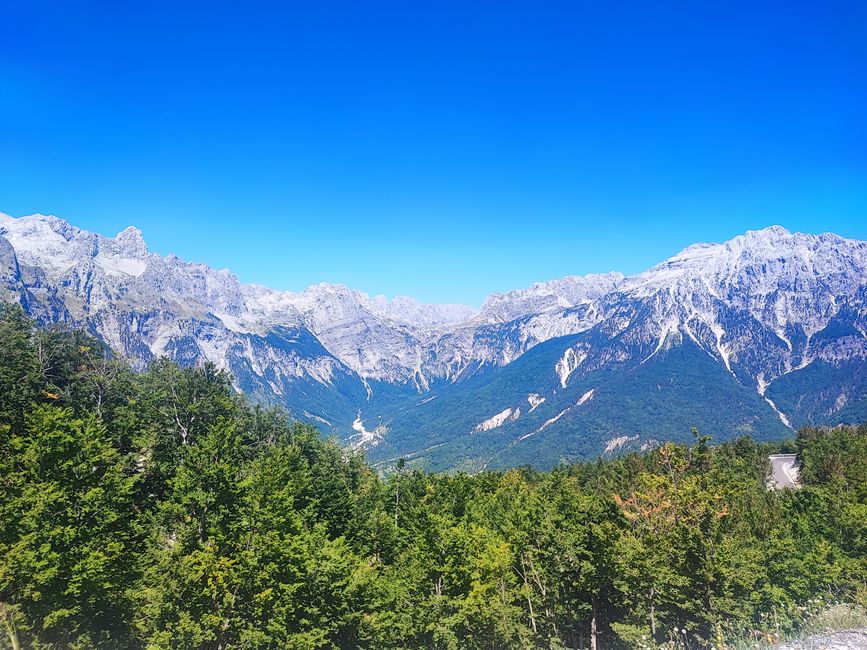 Albanische Alpen: von Valbone nach Theth / Albanien