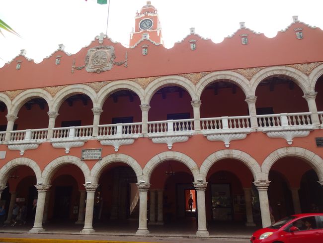 Das Rathaus von Merida im Kolonialstil