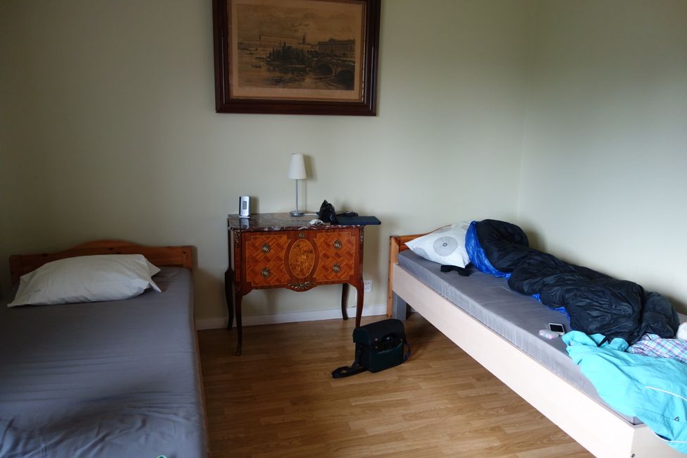 Bedroom in the vandrarhem (opposite there is a bunk bed)