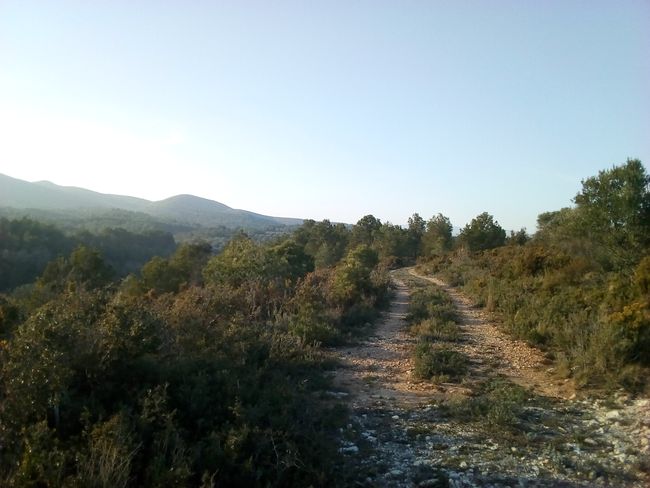 Hiking around Sant Mateu
