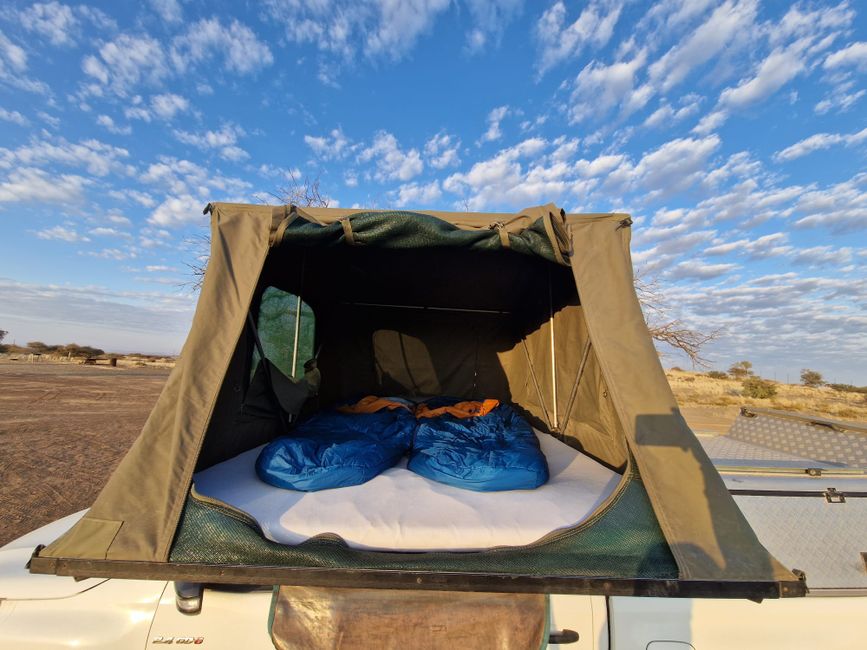 Last night in the rooftop tent
