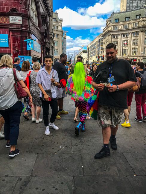 Tag 96 - Shopping-day in London inkl. Gay-Parade 😅