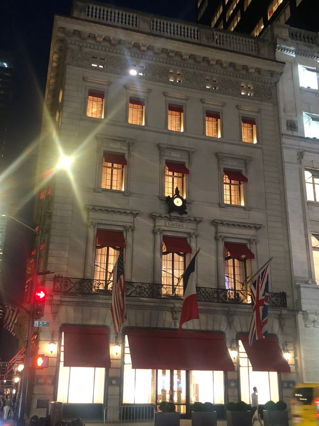 Cartier on 5th Avenue