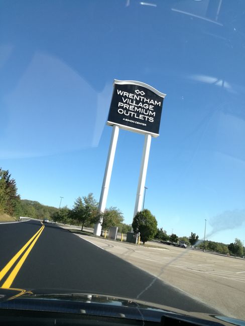 Road trip Day 1: Wrentham Village Premium Outlet - Plymouth - Cape Cod Mall - Hyannis / Barnstable