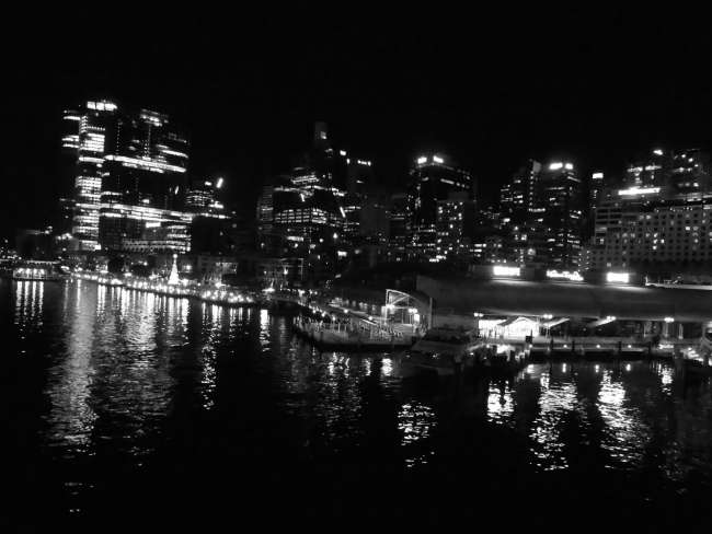 View of the other side of Darling Harbour